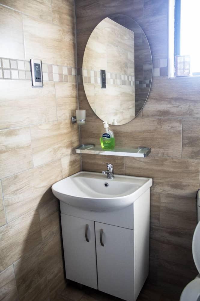 Etang Guesthouse Nata Kültér fotó